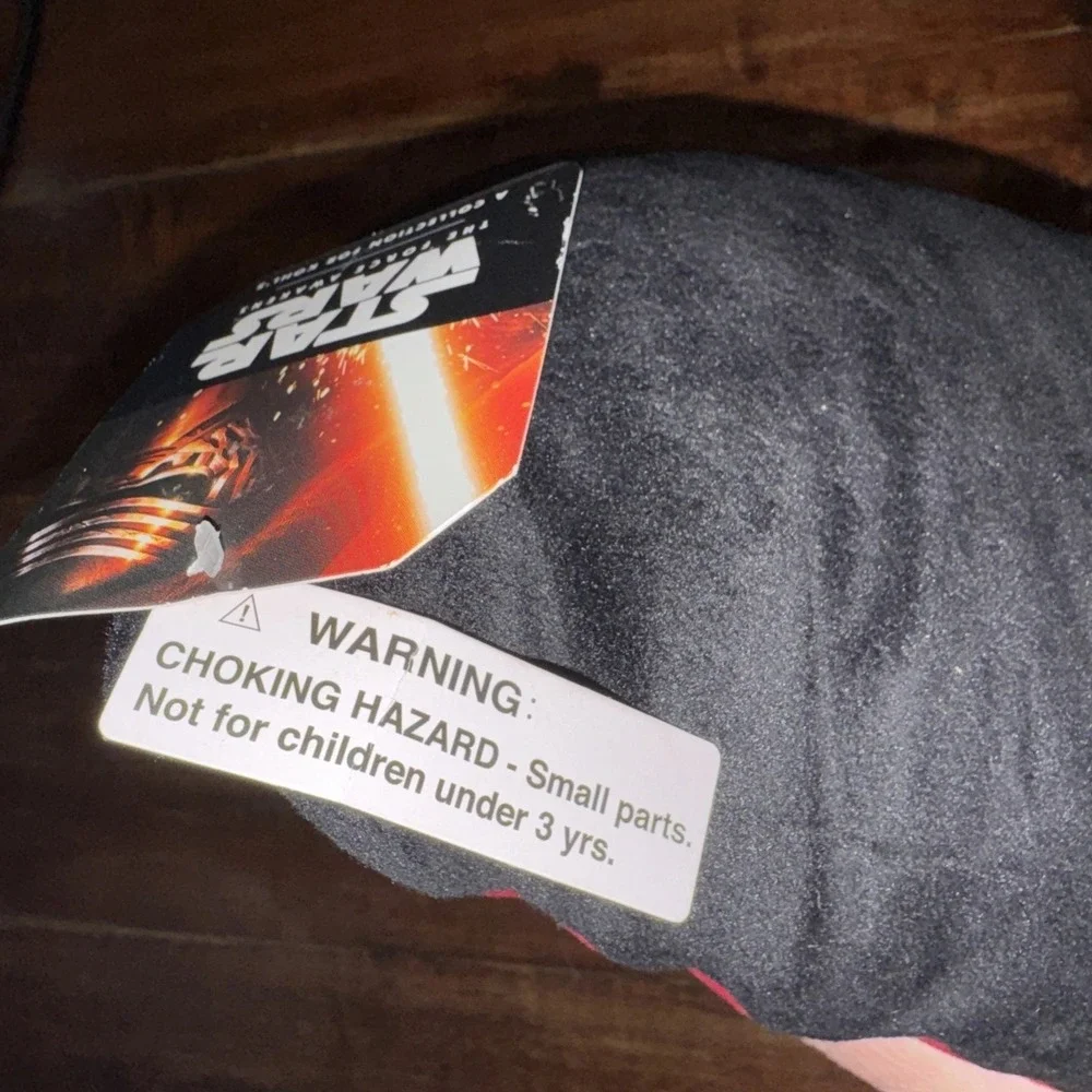 STAR WARS A COLLECTION FOR KOHL'S KYLO‎ REN THROW PILLOW NEW WITH TAGS